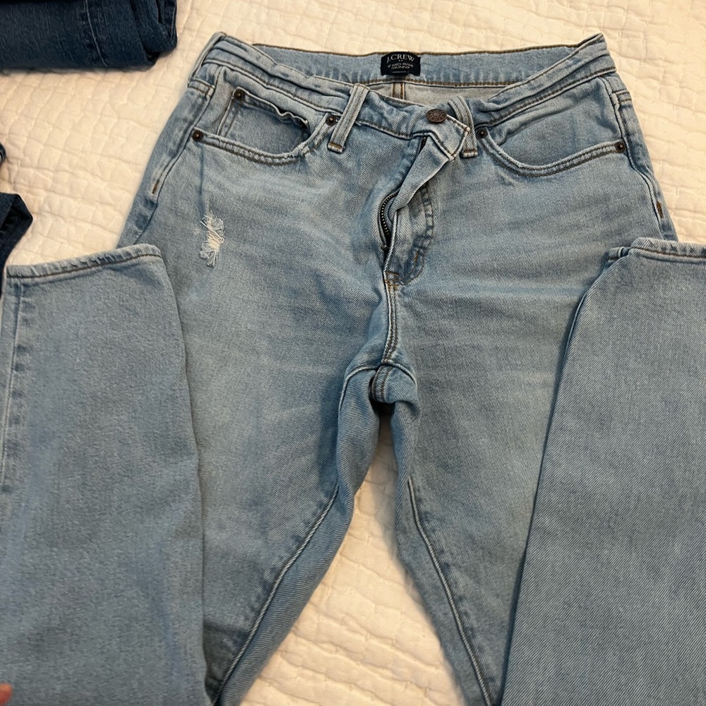 J Crew 9 “ Mid Rise Skinny, size 28